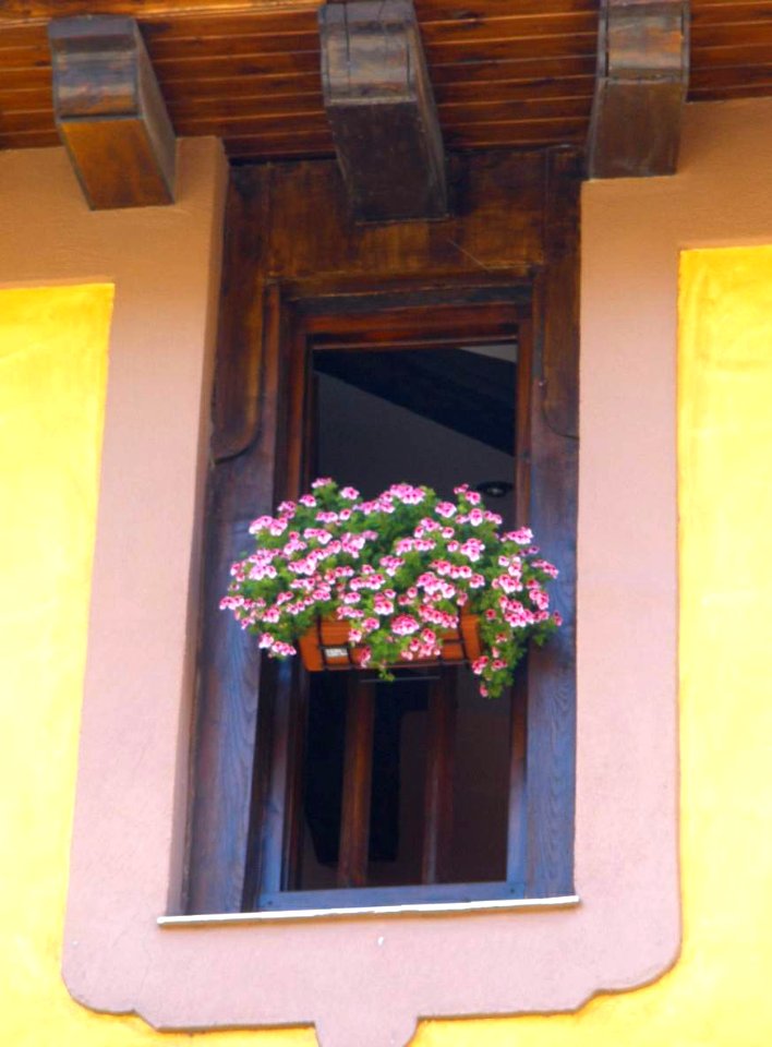 Elorrio - Ventana 1