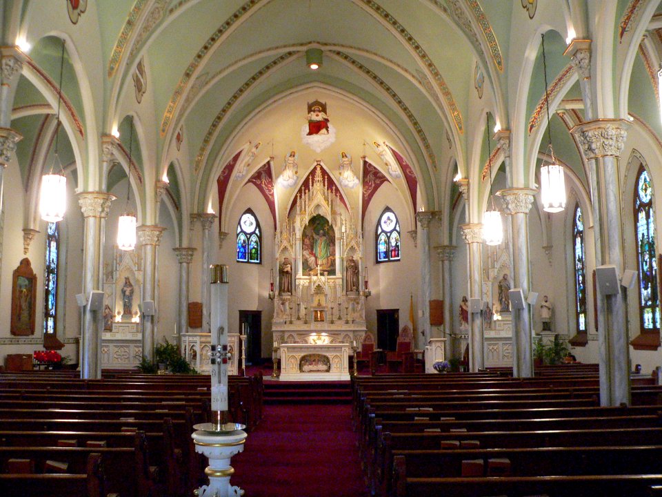 Elgin St. Boniface Church interior 1
