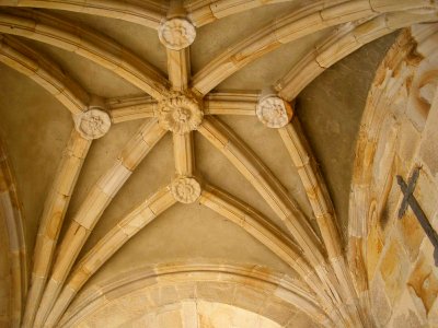 Elorrio - Iglesia de San Agustín de Etxebarria 12