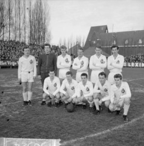 Elftal Telstar Van Kampen, Stuy, Kort, Daniels, Brown, Priovano, Van Dolder, Al, Bestanddeelnr 915-8524