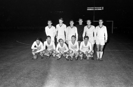 Elftal van Petrolu Ploiesit, Bestanddeelnr 919-7003