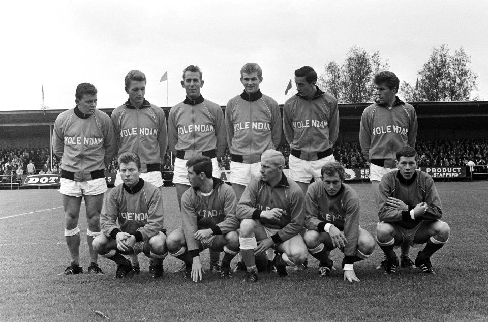 Elftalfoto van Volendam, st Jonk, Jonk, Karregat, Tuyp, Hoogland Zwarthoed, z , Bestanddeelnr 919-6567