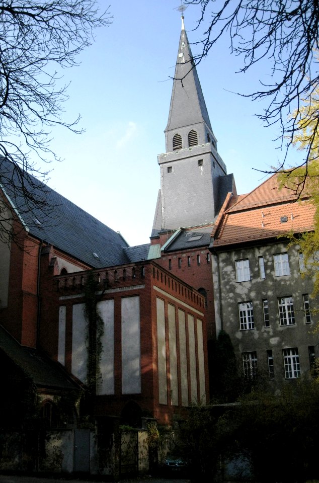 Eliaskirche (Berlin) Hof