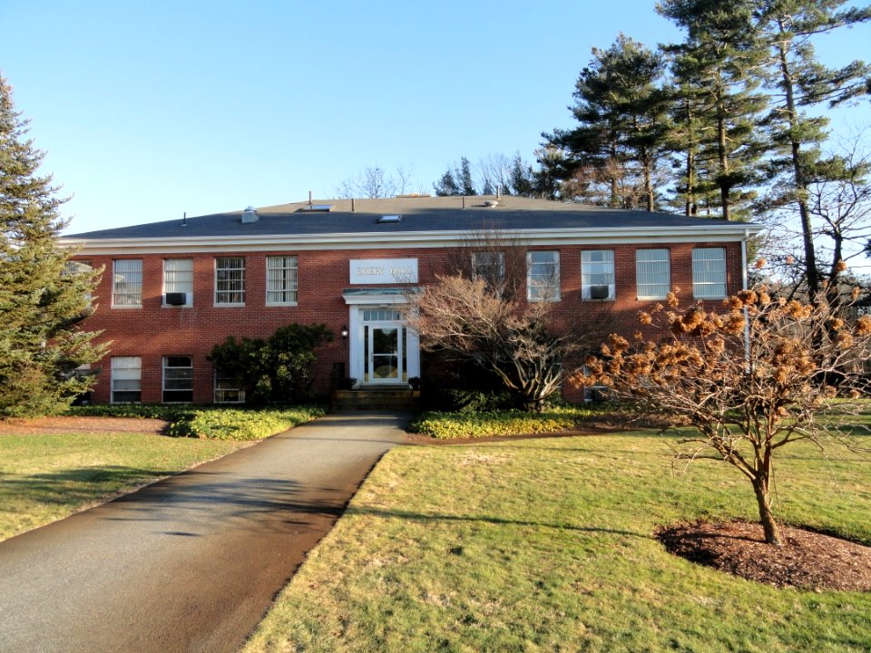Emery Hall - Gordon College - DSC02699