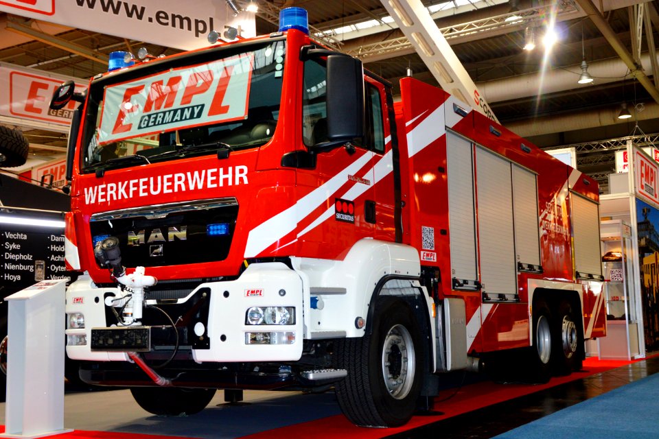 EMPL LF Fire Fighting Vehicle on MAN TGS 26.440. Spielvogel