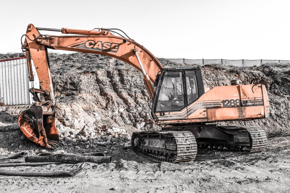 Excavator construction machinery