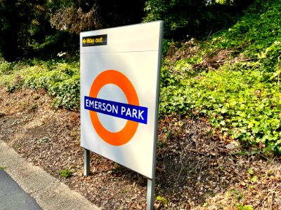 Emerson Park railway station roundel 2021