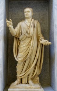 Emperor Titus, inv. 2282, Roman, from the vicinity of the Lateran Baptistry - Braccio Nuovo, Museo Chiaramonti - Vatican Museums - DSC00950