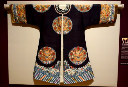 Empress or empress dowager's long gua (surcoat), China, Qing dynasty, late 19th century, silk, metal-wrapped silk, view 1 - Textile Museum, George Washington University - DSC09472