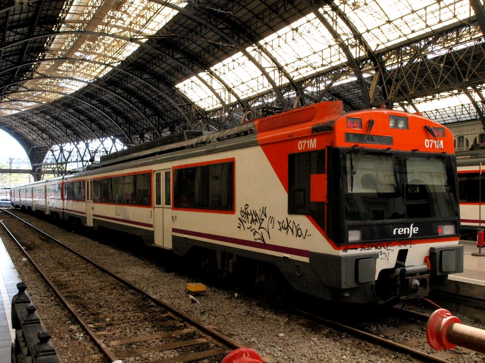 EMU in Barcelona, Renfe 071M
