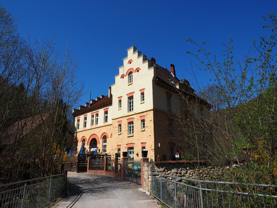 Migratory goal large lautertal building