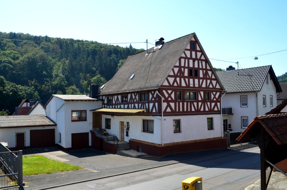Emmershausen, Weilburger Straße 23