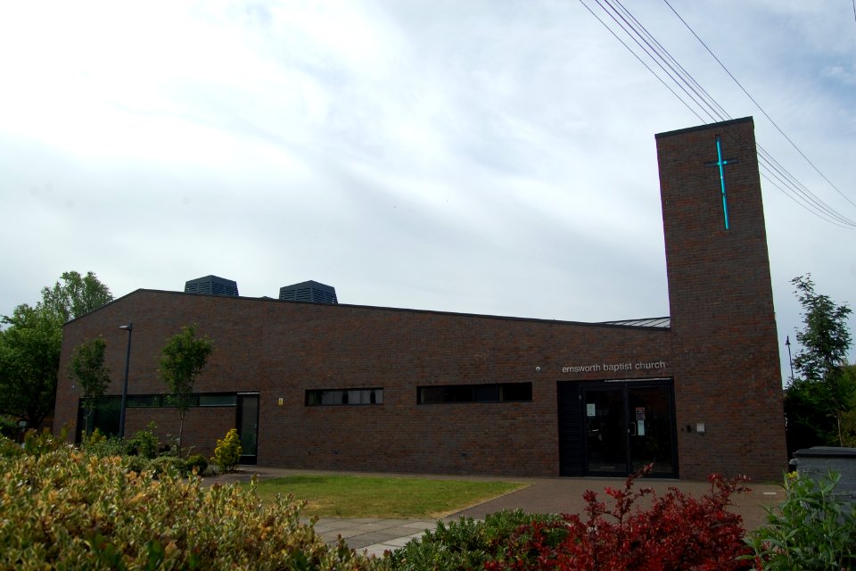 Emsworth Baptist Church, North Street, Emsworth (May 2019) (New Building) (5)