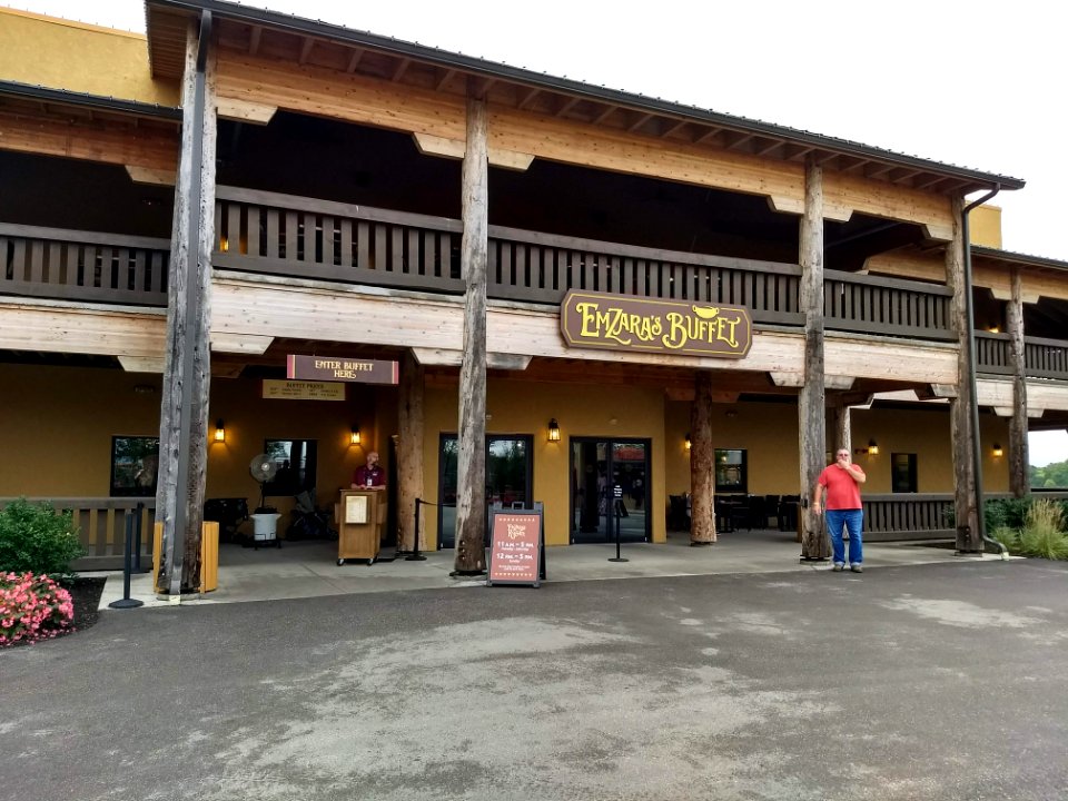 Emzara's Buffet exterior