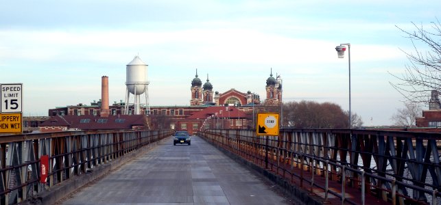 Ellis Island Bridge west jeh