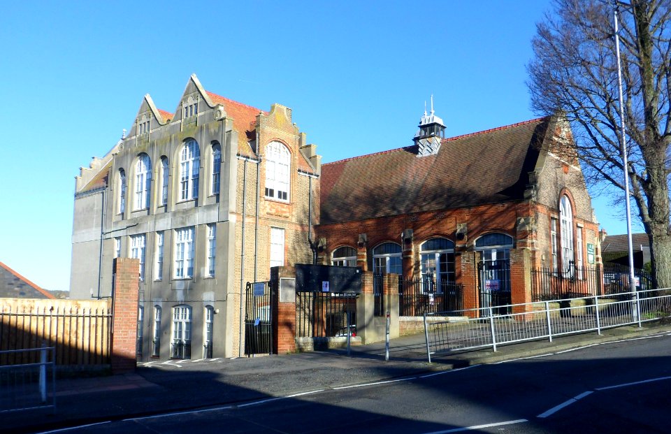 Elm Grove Primary School (former Board School), Elm Grove, Brighton (January 2014) (3)