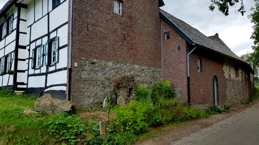 Elzet-Lourdesgrot Elzeterweg 3 (4)