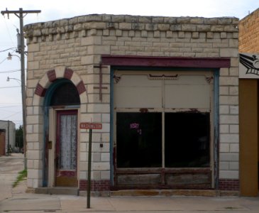 Ellis Merchants Bank from E 1