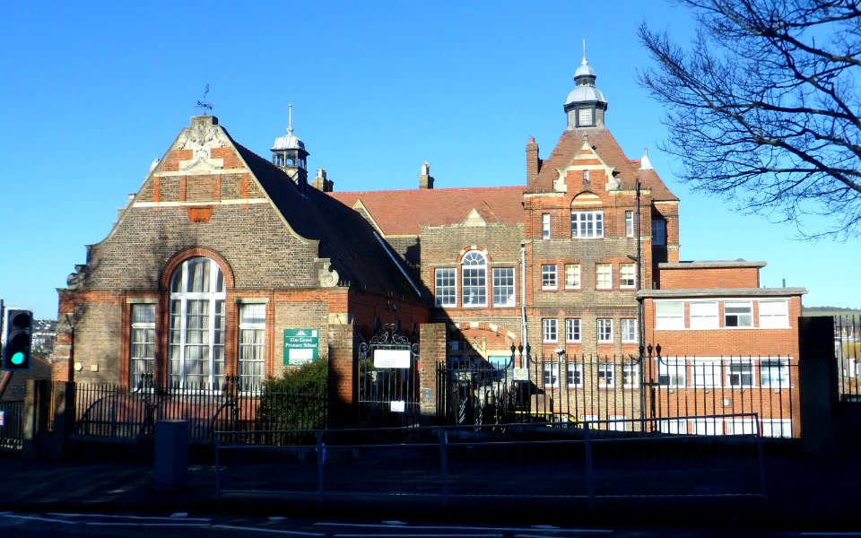 Elm Grove Primary School (former Board School), Elm Grove, Brighton (January 2014) (1)
