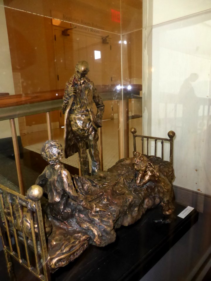 Ellis-Island-07