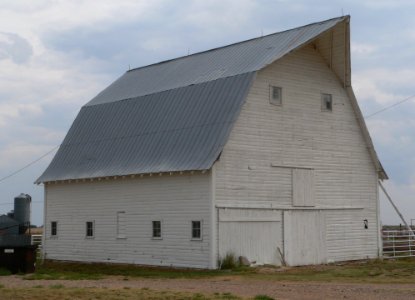 Elmer Baker Barn from NW 2