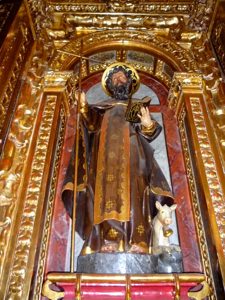 Elizondo - Iglesia de Santiago Apóstol, interior 12