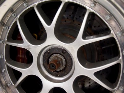Embedded World 2014 BBS-Rennfelge auf Porsche 997 GT3 Cup (04)