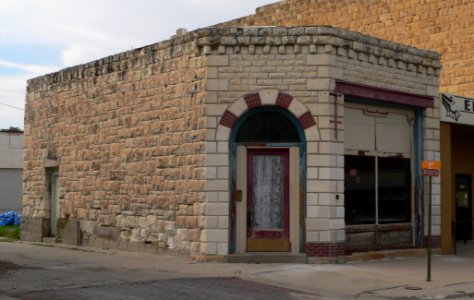 Ellis Merchants Bank from SE 2