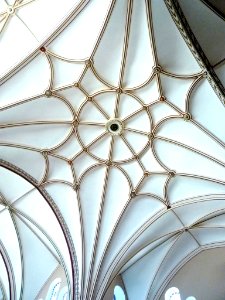 Elizondo - Iglesia de Santiago Apóstol, interior 17