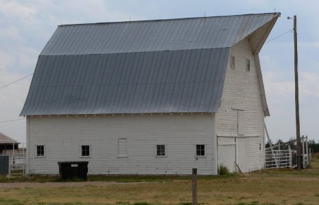 Elmer Baker Barn from NW 1