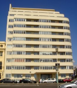 Embassy Court, Brighton (From Brunswick Lawns) (April 2009)