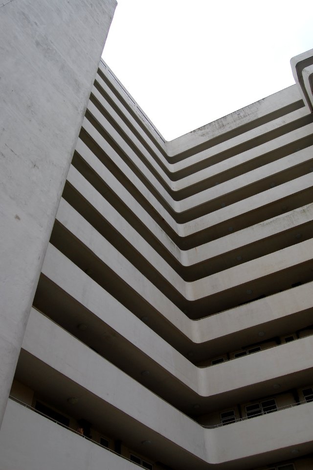 Embassy Court, King's Road, Brighton (NHLE Code 1381645) (May 2019) (Detail of Exterior) (4)