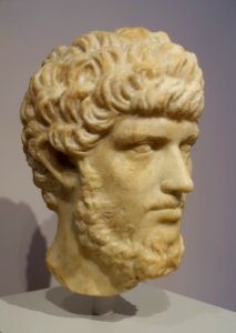 Emperor Lucius Verus, Roman, 150-200 AD, Greek island marble - Sackler Museum - Harvard University - DSC01826