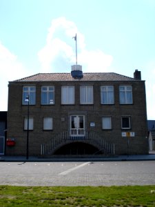Empel, voormalig gemeentehuis Empel en Meerwijk