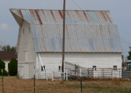 Elmer Baker Barn from SW 3