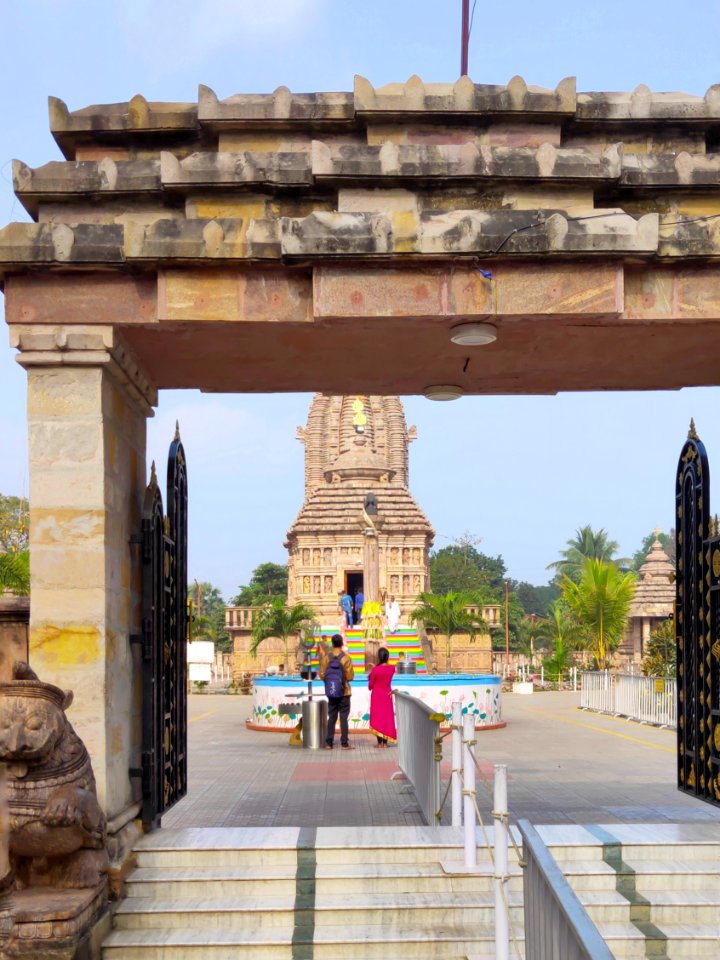 Emami Jagannath Temple, Balasore, Odisha 2