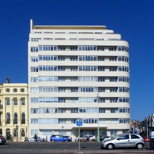 Embassy Court, King's Road, Brighton (NHLE Code 1381645) (March 2014) (1)