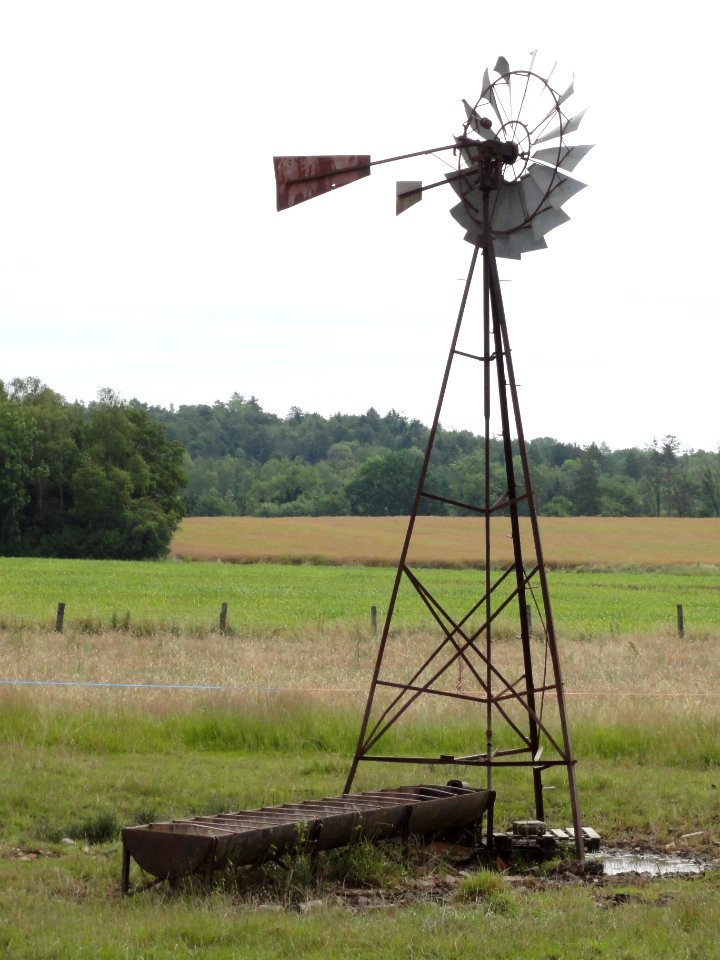 Emberménil (M-et-M) windwheel waterpump