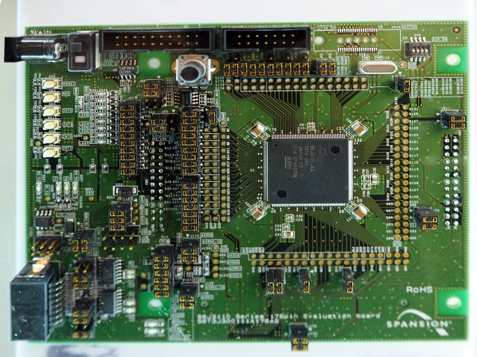 Embedded World 2016, Spansion Traveo