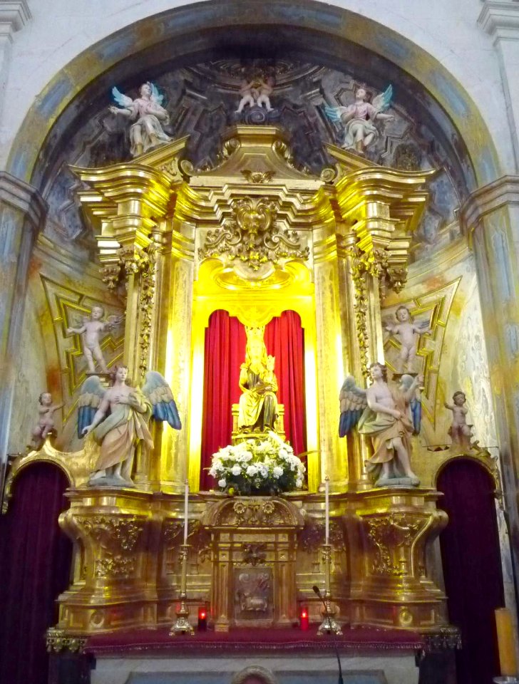Elciego - Ermita de la Virgen de la Plaza, interiores 02