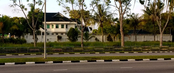 Embassy of Japan in Bandar Seri Begawan 2 photo