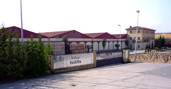 Elciego - Bodegas Eguía 2
