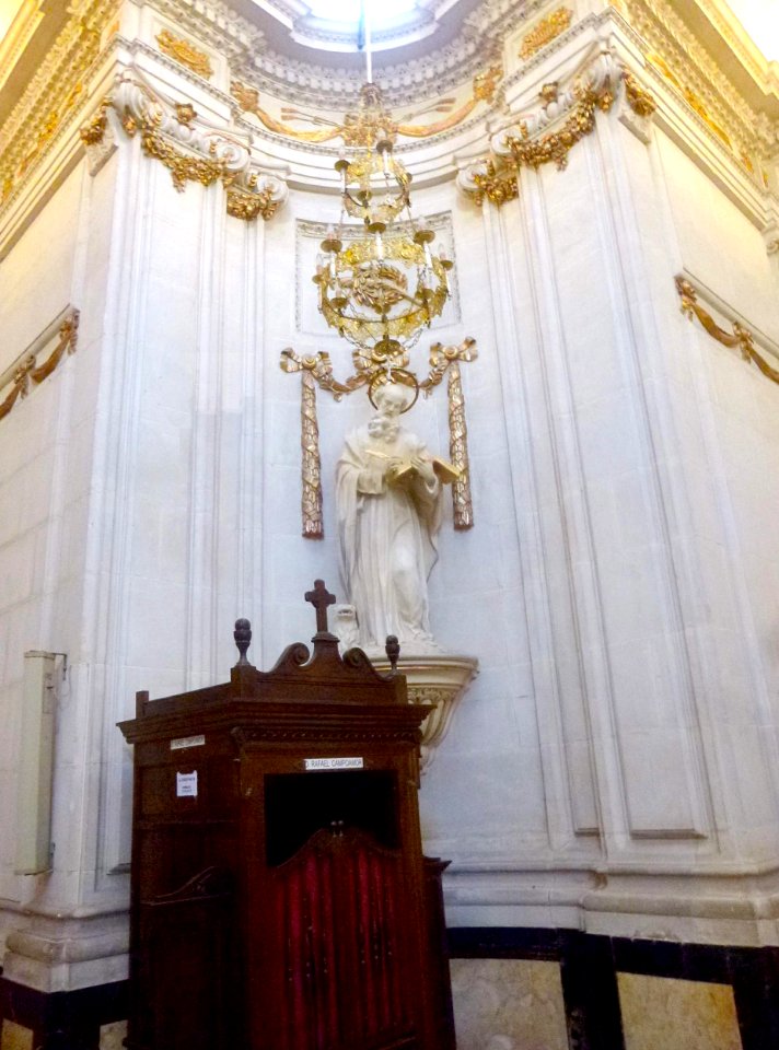 Elche - Basílica de Santa María, interior 21