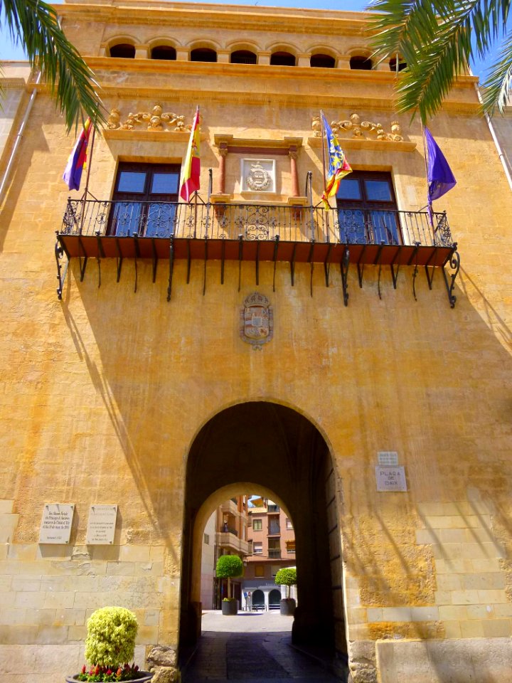 Elche - Torre del Consell y Ayuntamiento 04