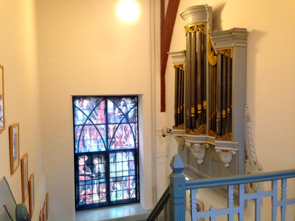 Elburg, Nationaal Orgelmuseum - 20 trap omhoog