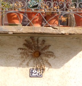 Elciego - Eguzki-lore (Flor del sol, amuleto apotropaico del folklore vasco) 1