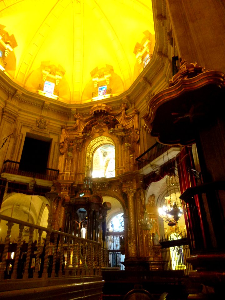 Elche - Basílica de Santa María, interior 07