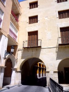 Elche - Plaza Mayor del Raval, Museo de Arte Contemporáneo de Elche (MACE) 1
