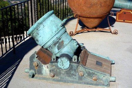 El Palomo, mortar from Morro Castle, Havana, removed in 1899 - Hearst Castle - DSC06628