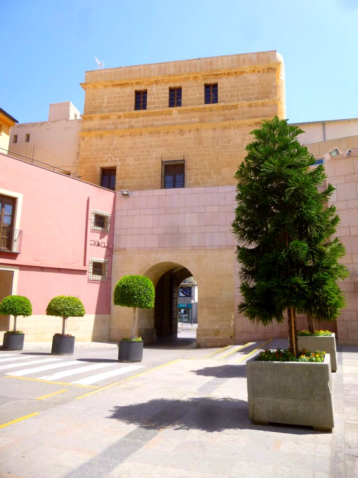 Elche - Torre del Consell y Ayuntamiento 13